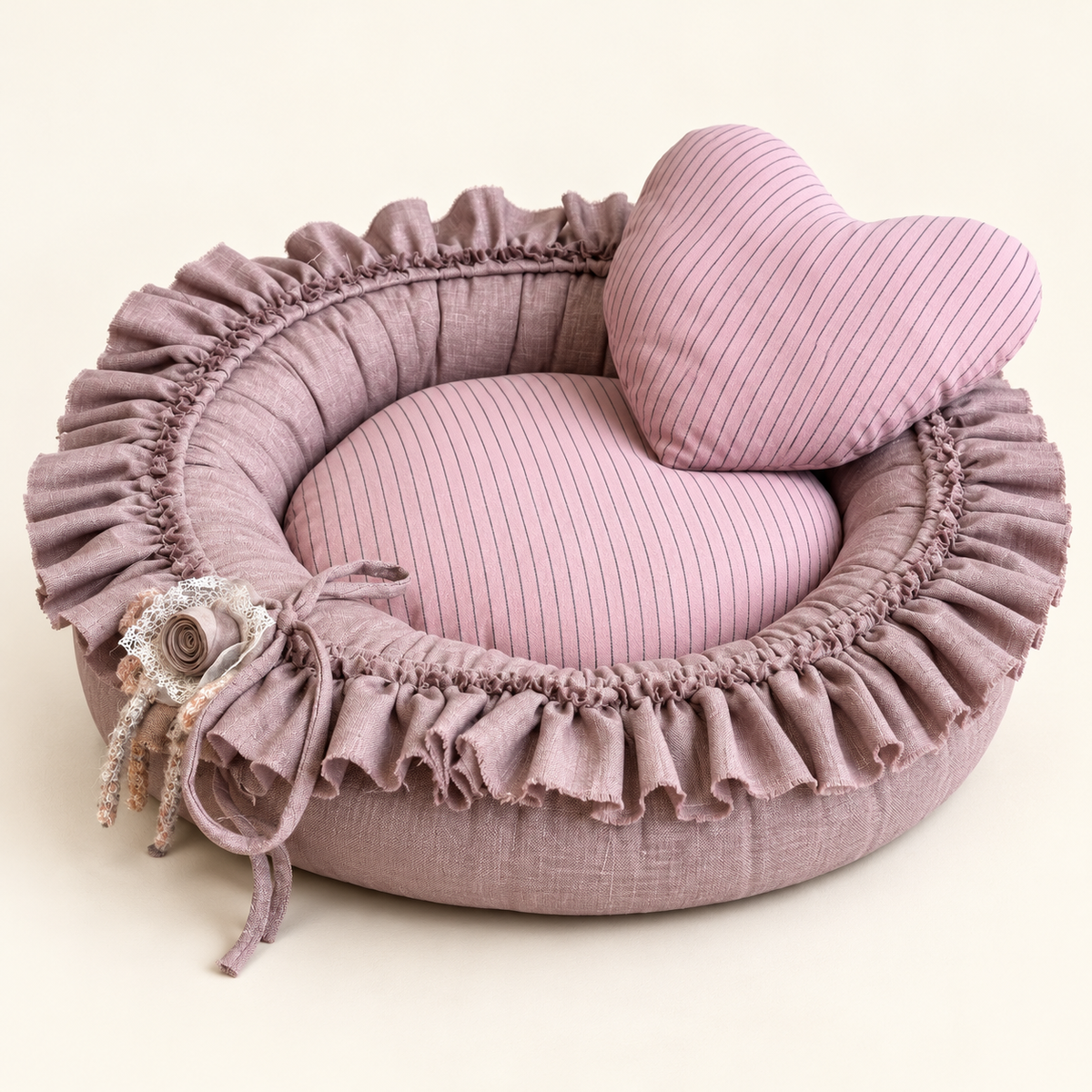 Cloudsoft Moon Round Cotton Pet Bed
